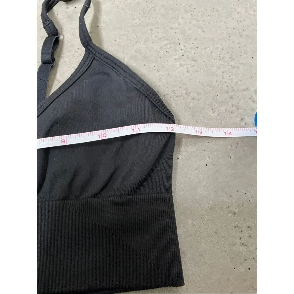 Lululemon Seamless Sports Bra | 6 in Black